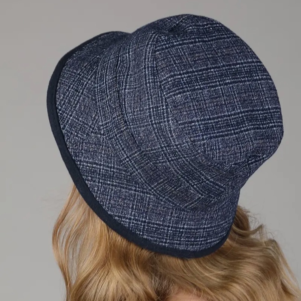 1204. Stylish Navy Bucket Hat for Women
